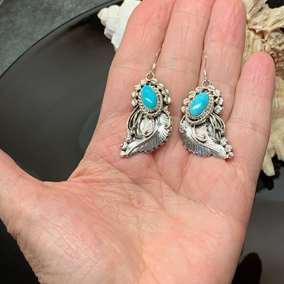 Navajo Sterling Silver 925 Turquoise Leaf or Feather Earrings A Martinez L804 - Picture 4 of 5
